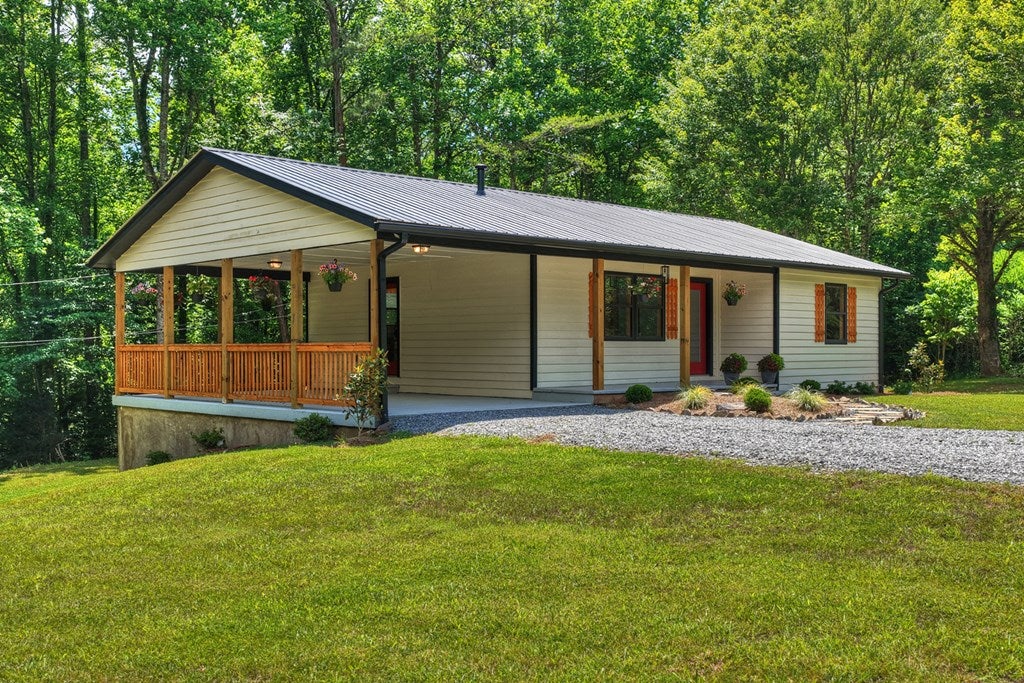 569 Number 20 Mine Road