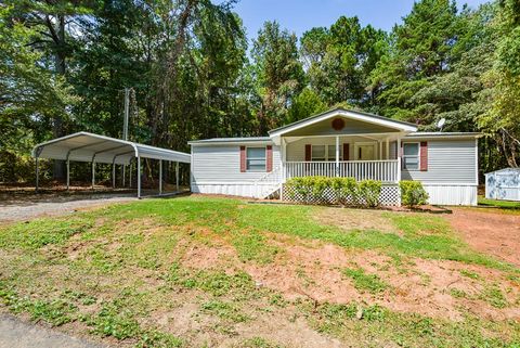 50 Damascus Rd Talking Rock GA 30175