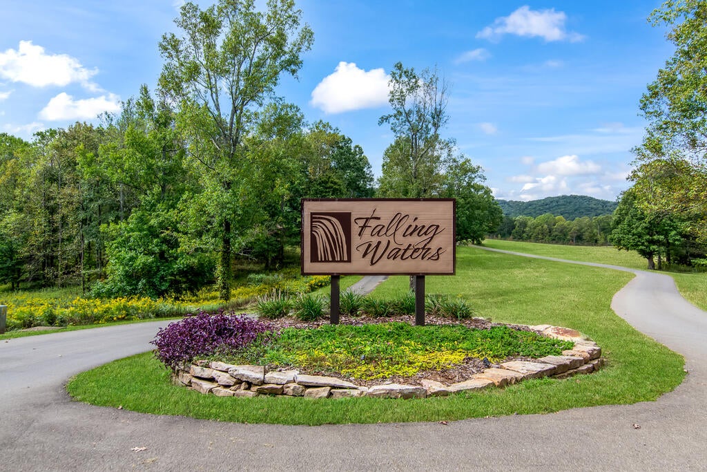 Lt. 125R Mountainside Parkway