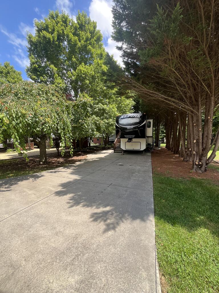 175 Choestoe Falls Circle