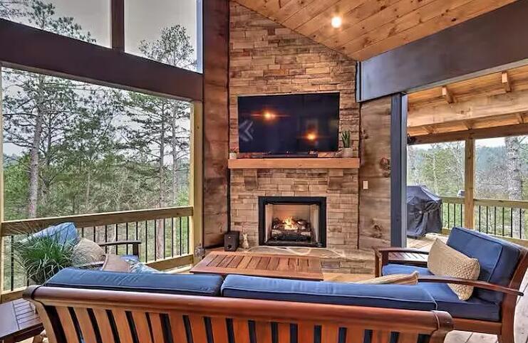 481 Hillsdale Dr, Ellijay, GA, 30540, USA, 4 Bedrooms Bedrooms, ,4 BathroomsBathrooms,Residential,Active,481 Hillsdale Dr,436401