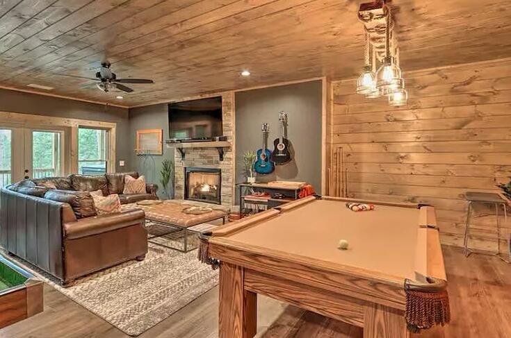 481 Hillsdale Dr, Ellijay, GA, 30540, USA, 4 Bedrooms Bedrooms, ,4 BathroomsBathrooms,Residential,Active,481 Hillsdale Dr,436401