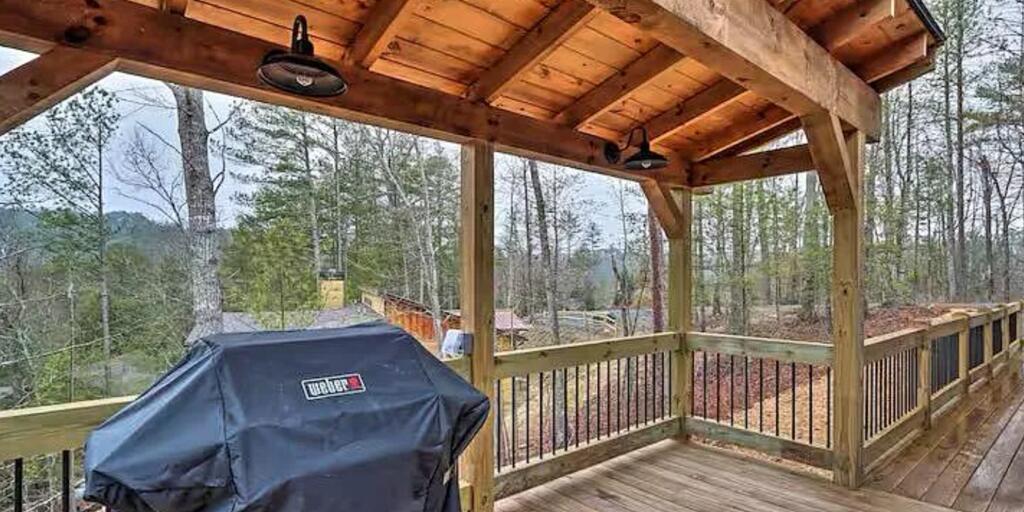 481 Hillsdale Dr, Ellijay, GA, 30540, USA, 4 Bedrooms Bedrooms, ,4 BathroomsBathrooms,Residential,Active,481 Hillsdale Dr,436401