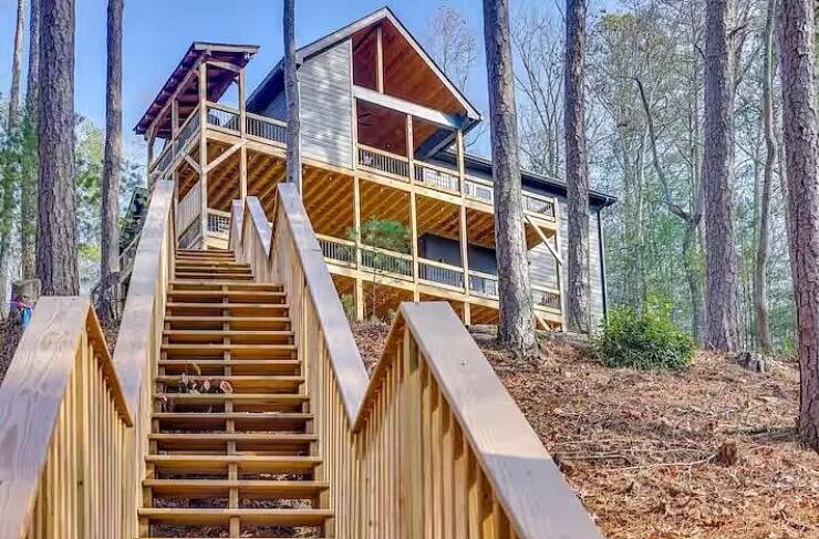 481 Hillsdale Dr, Ellijay, GA, 30540, USA, 4 Bedrooms Bedrooms, ,4 BathroomsBathrooms,Residential,Active,481 Hillsdale Dr,436401