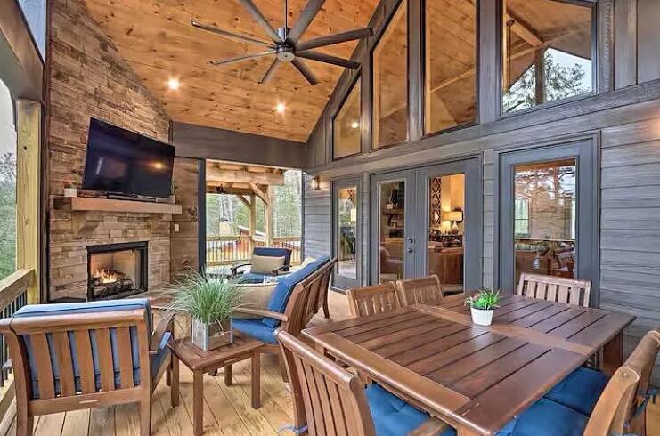 481 Hillsdale Dr, Ellijay, GA, 30540, USA, 4 Bedrooms Bedrooms, ,4 BathroomsBathrooms,Residential,Active,481 Hillsdale Dr,436401