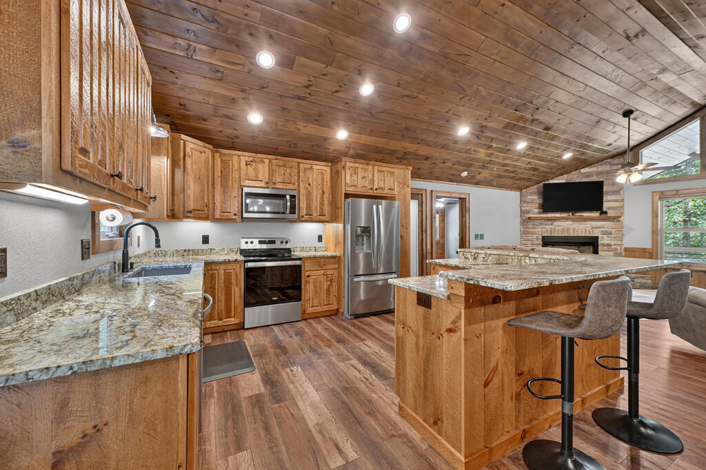 185 Pine Lane