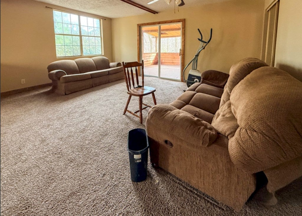 2518 Bellview Lane