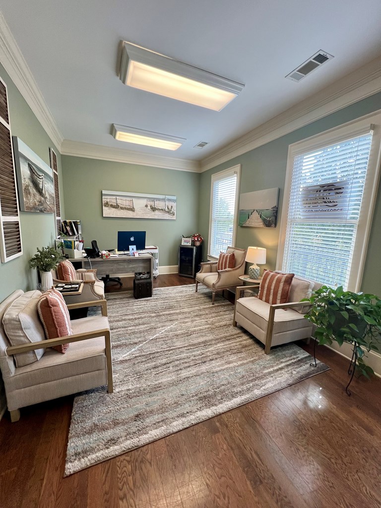 220 Old Dawson Village