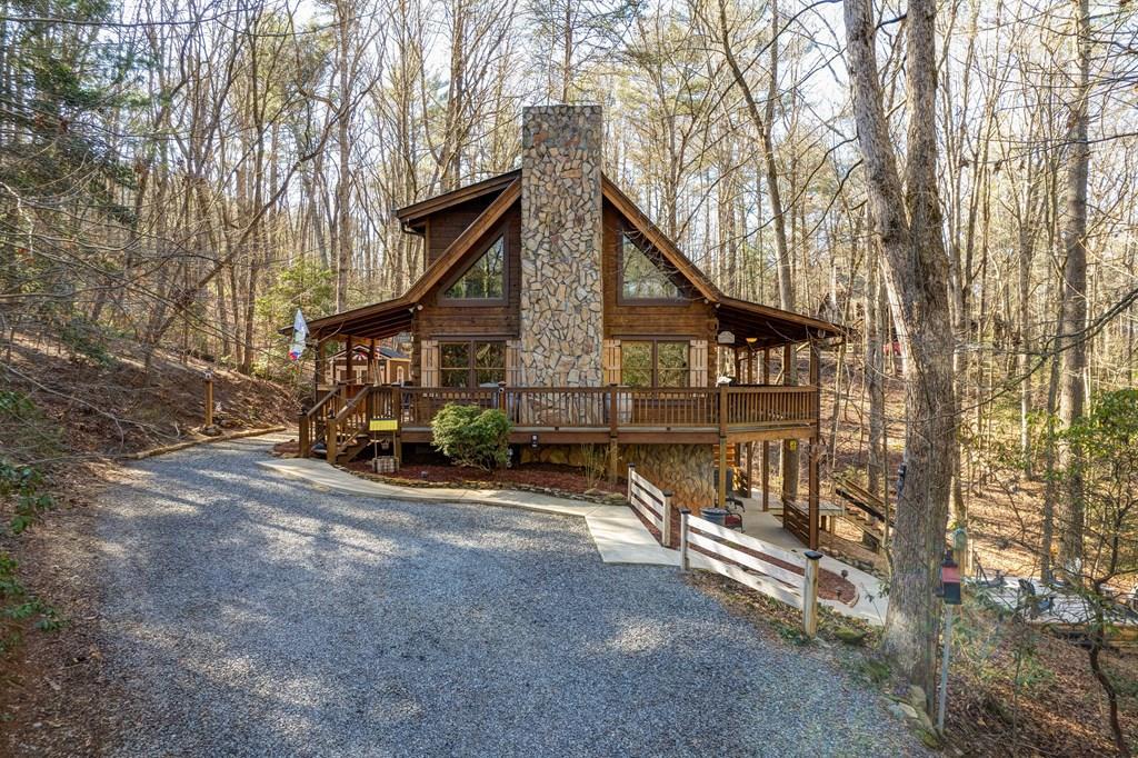196 Mossy Rock Lane