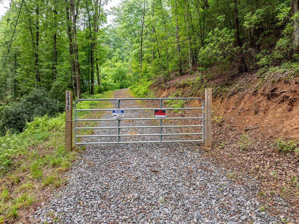 5846 Gates Chapel Road