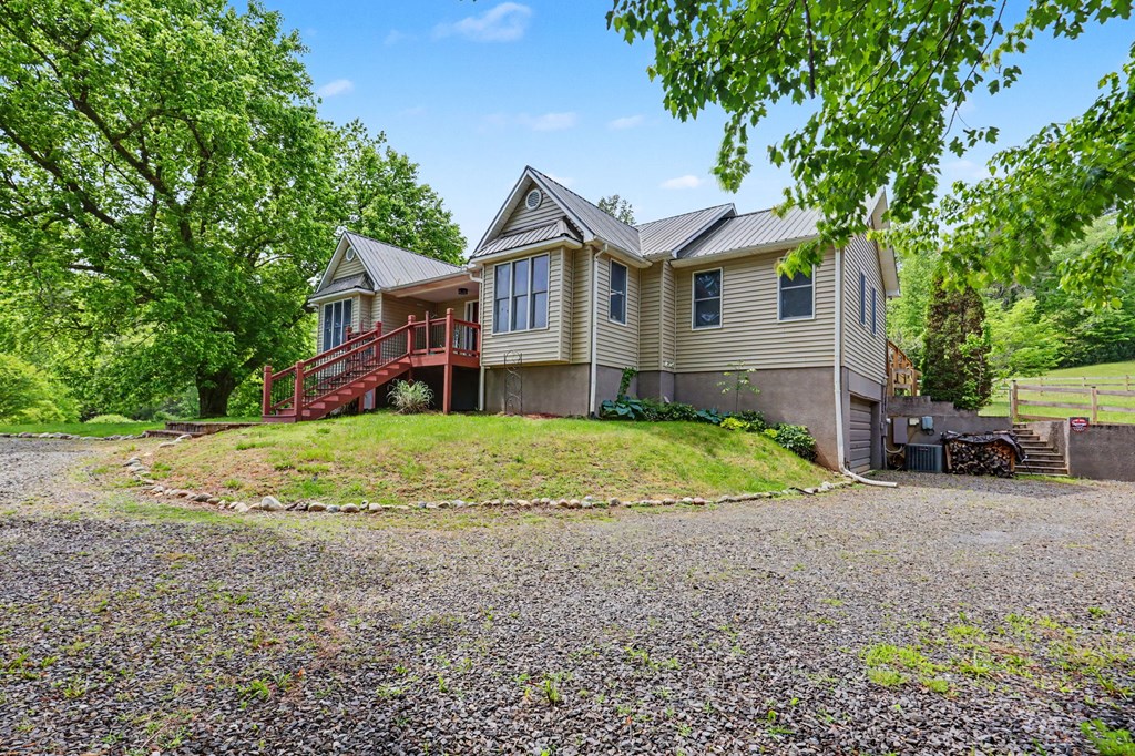 12 Chastain Road