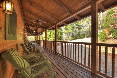 A home in Mineral Bluff