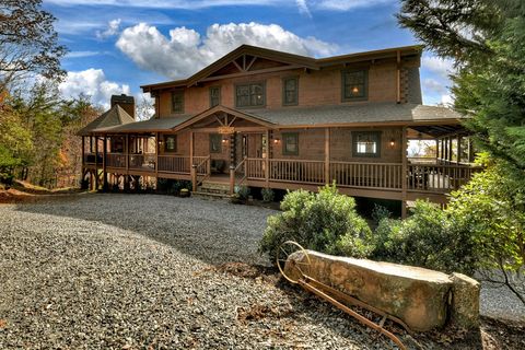 A home in Mineral Bluff