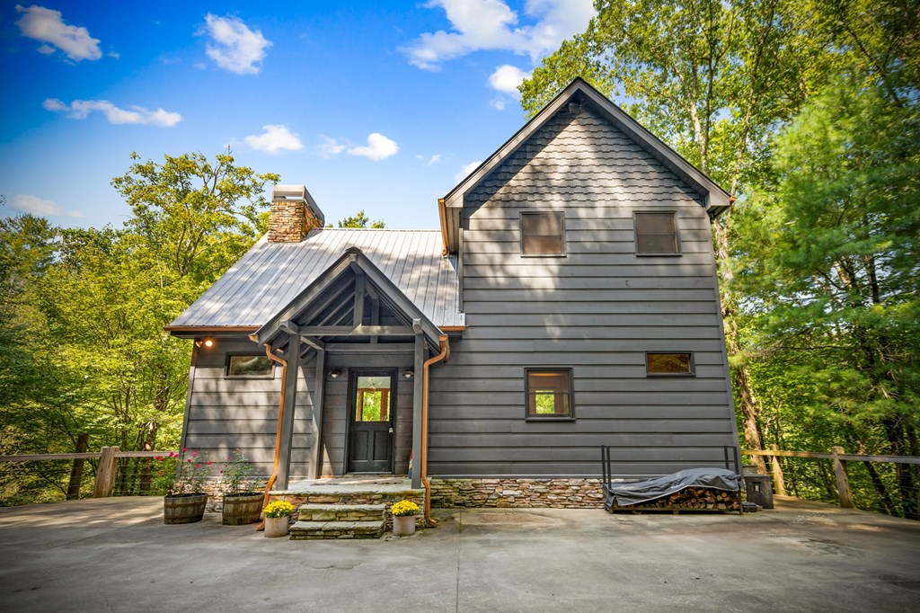 571 Misty Mountain Trail