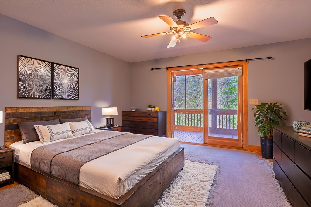 342 Zenith Trail