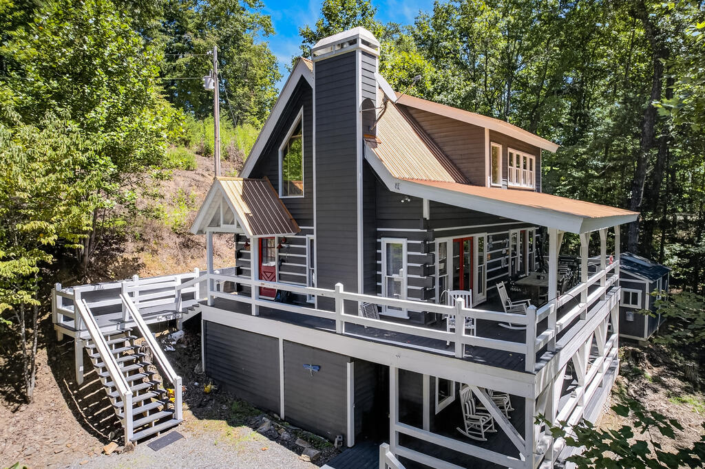 161 Walkabout Creek Road