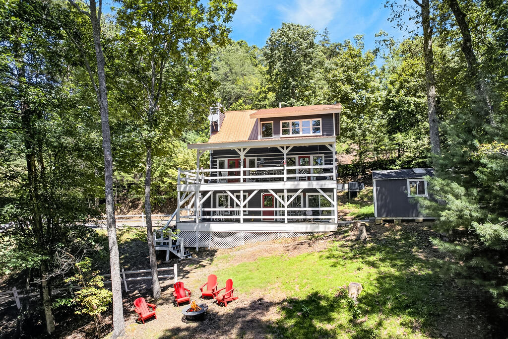 161 Walkabout Creek Road