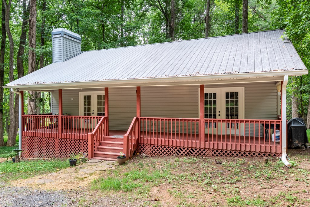843 Hickory Cove Road