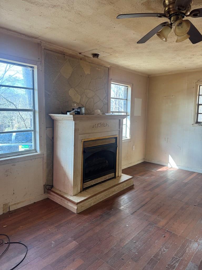 962 Roberts Ridge Road