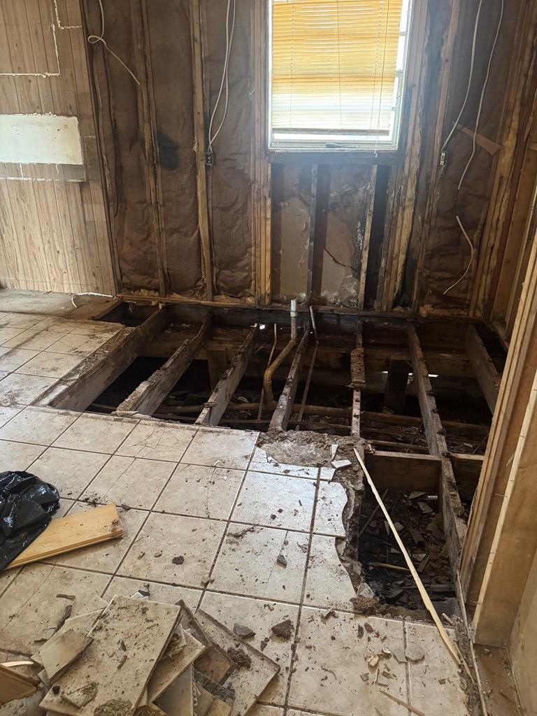 962 Roberts Ridge Road