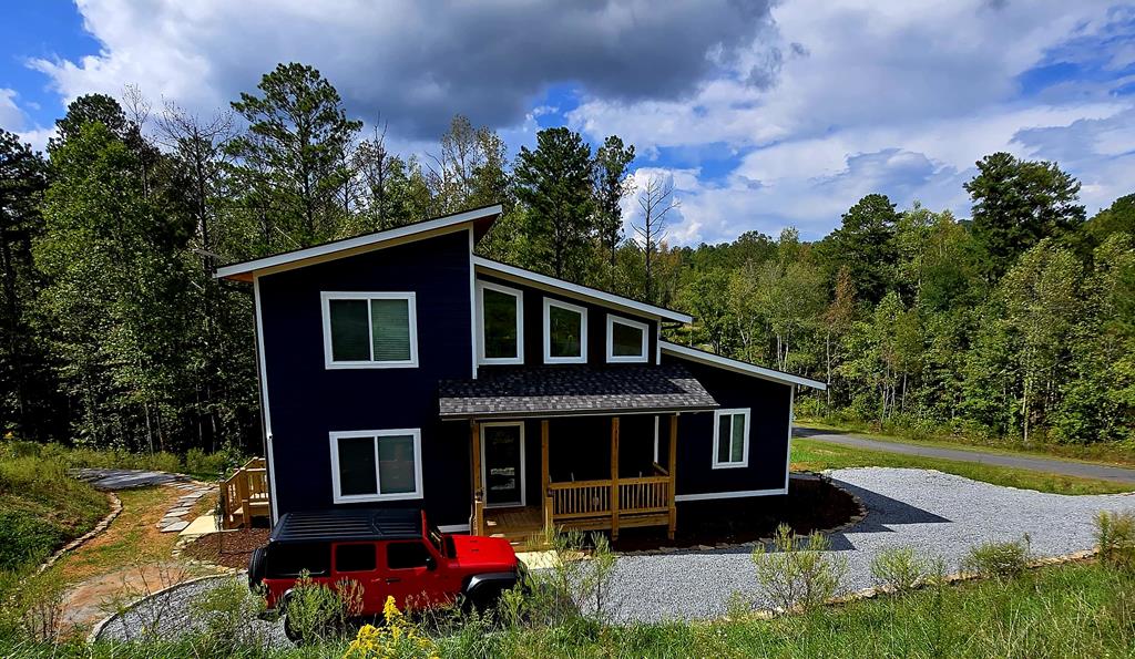 1958 Twisted Oak Road