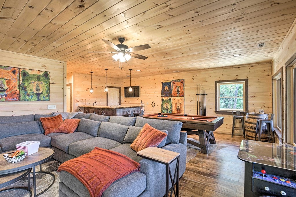 142 S Dream Catcher, Blue Ridge, GA, 30513, USA, 4 Bedrooms Bedrooms, ,4 BathroomsBathrooms,Residential,Pending,142 S Dream Catcher,432789