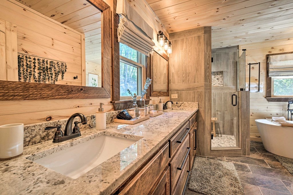 142 S Dream Catcher, Blue Ridge, GA, 30513, USA, 4 Bedrooms Bedrooms, ,4 BathroomsBathrooms,Residential,Pending,142 S Dream Catcher,432789