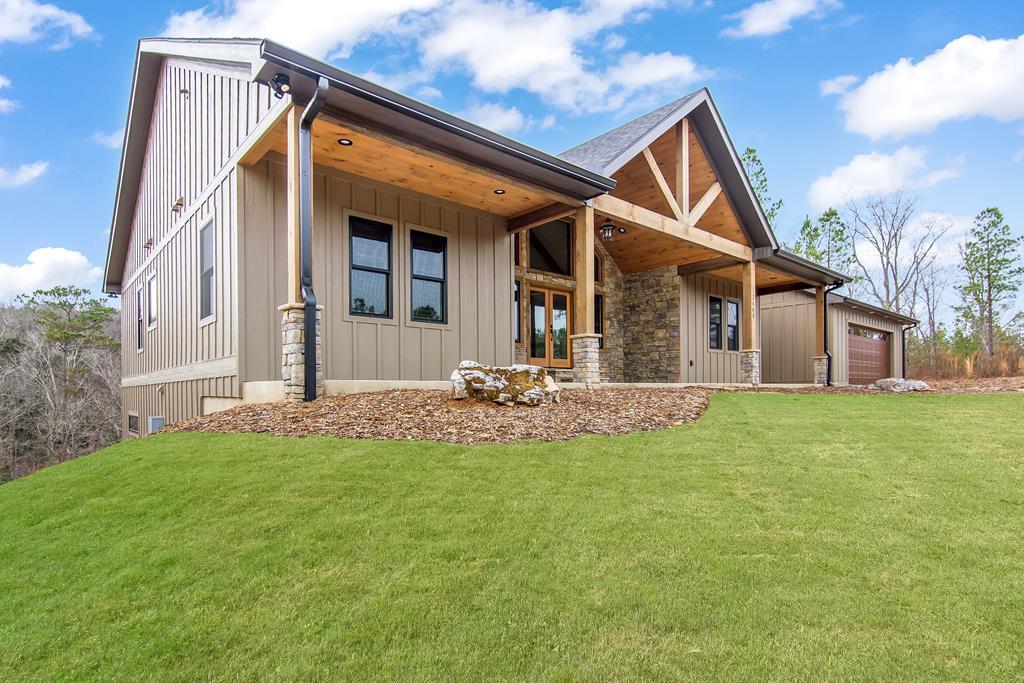 2468 Twisted Oak Road