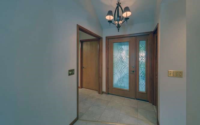 561 Long View Drive