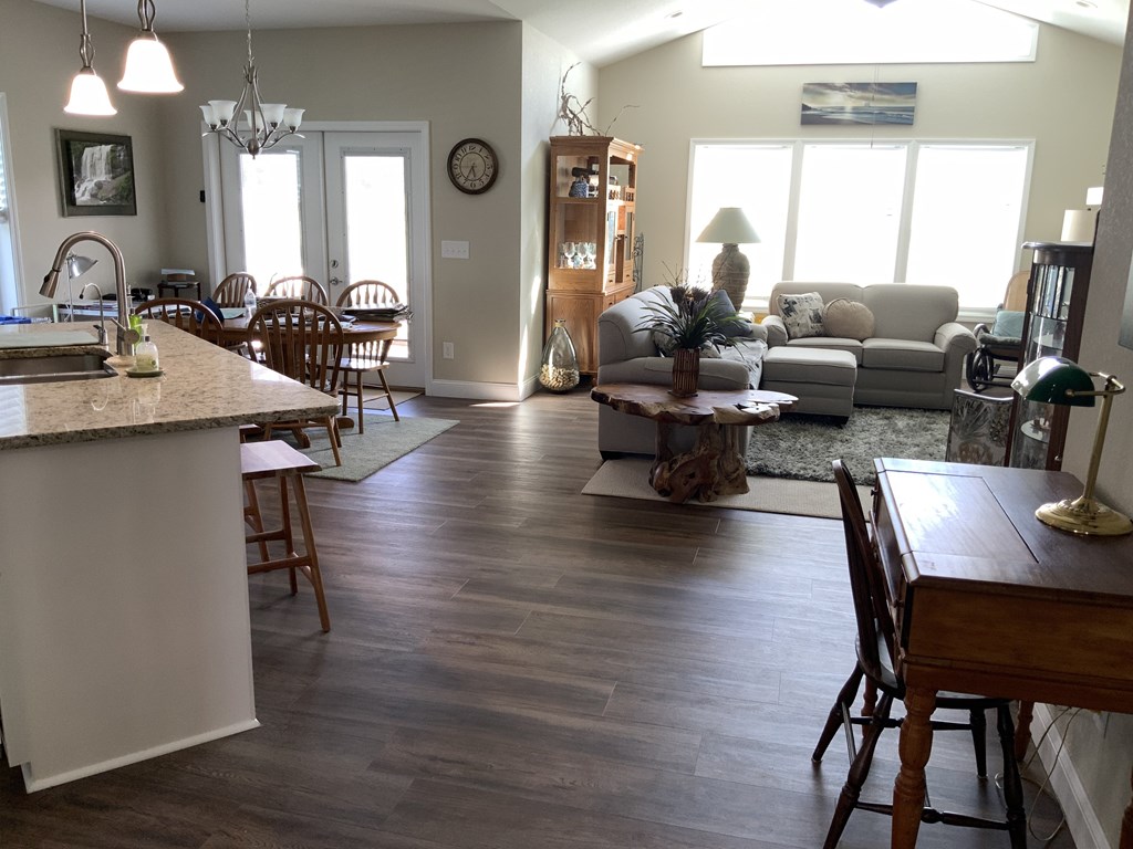 170 Riverwalk Circle