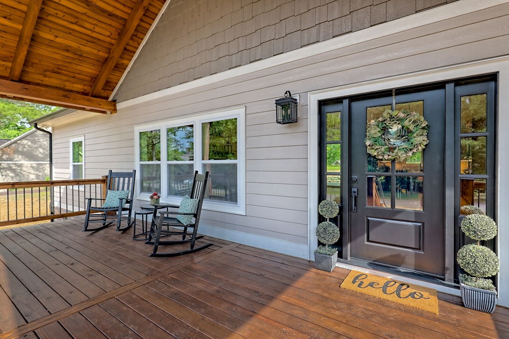 266 Lands End Blvd