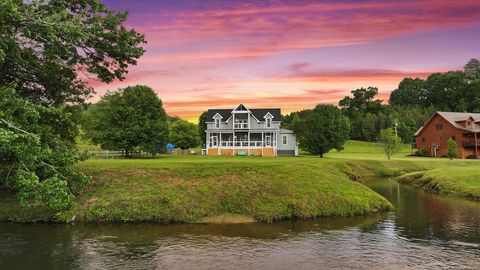 A home in Blue Ridge