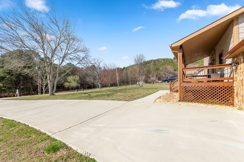 A home in Copperhill