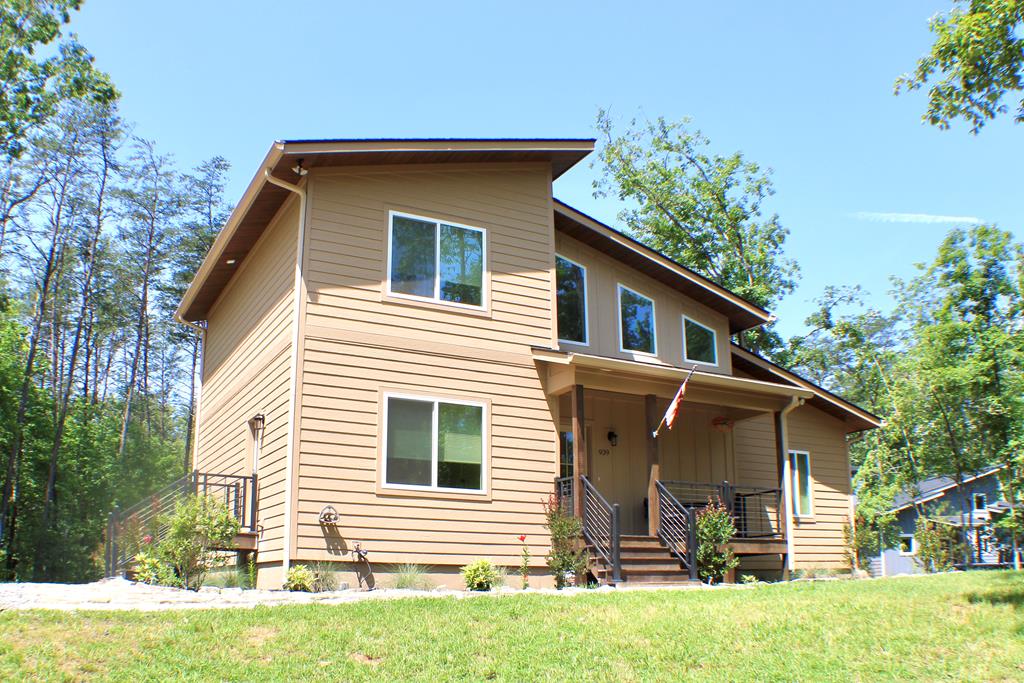 939 Sunset Road