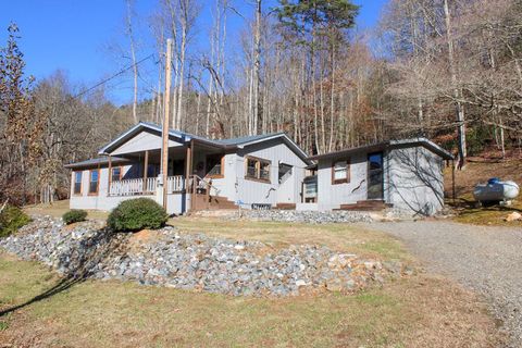 A home in Hayesville