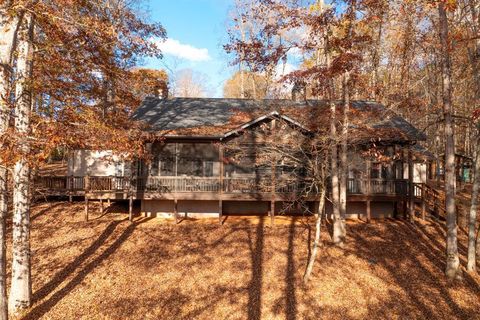 A home in Hayesville