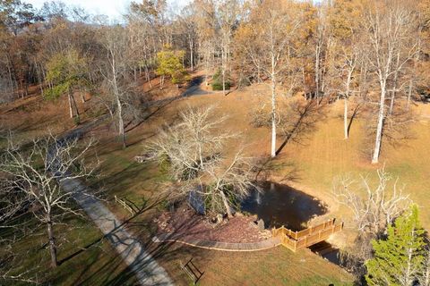 A home in Hayesville