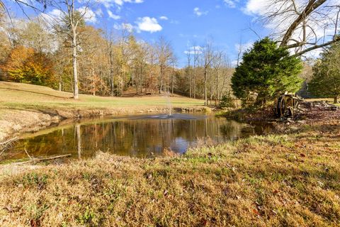 A home in Hayesville