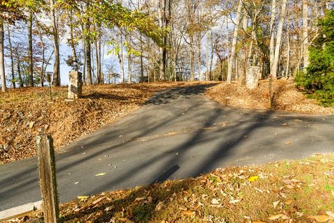 A home in Hayesville