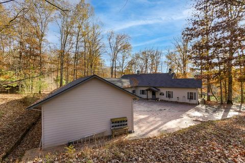 A home in Hayesville