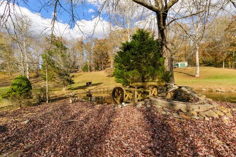 A home in Hayesville