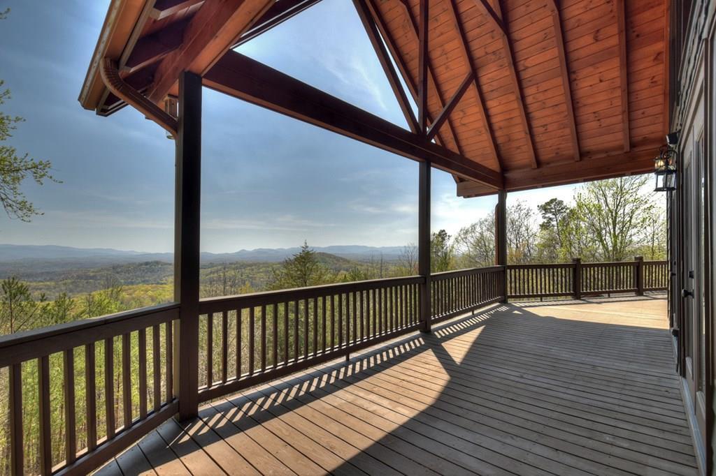 486 Henderson Lane