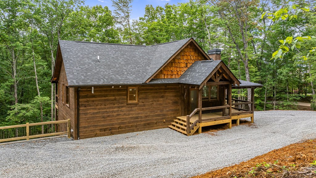 120 Green Ridge Road