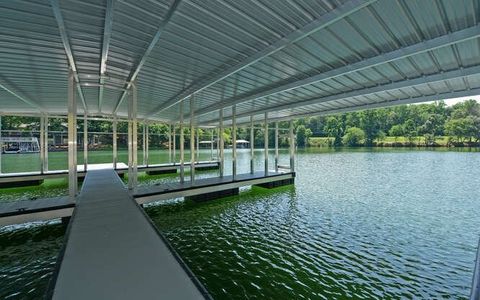 A home in Hiawassee