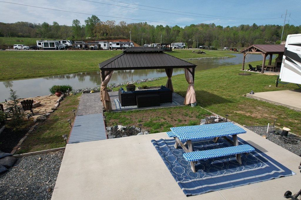 173 Mountain Meadows Drive