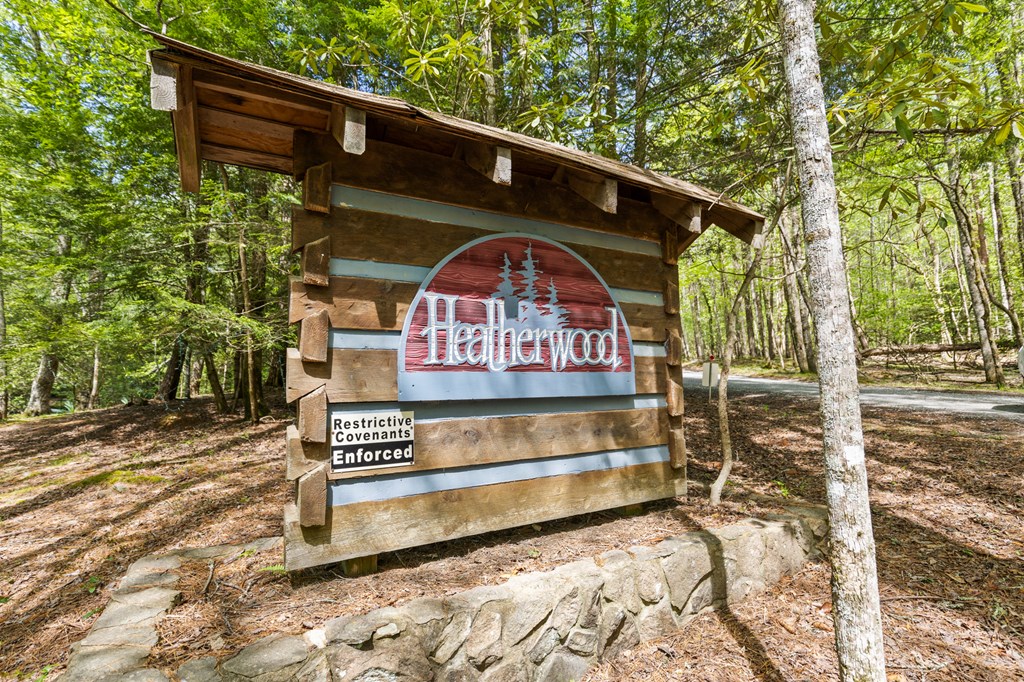 .75 Acre Chinkapin Drive