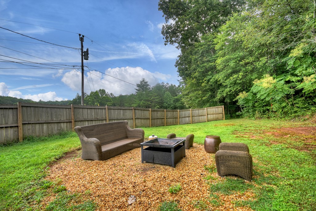 986 Croft Chapel Road