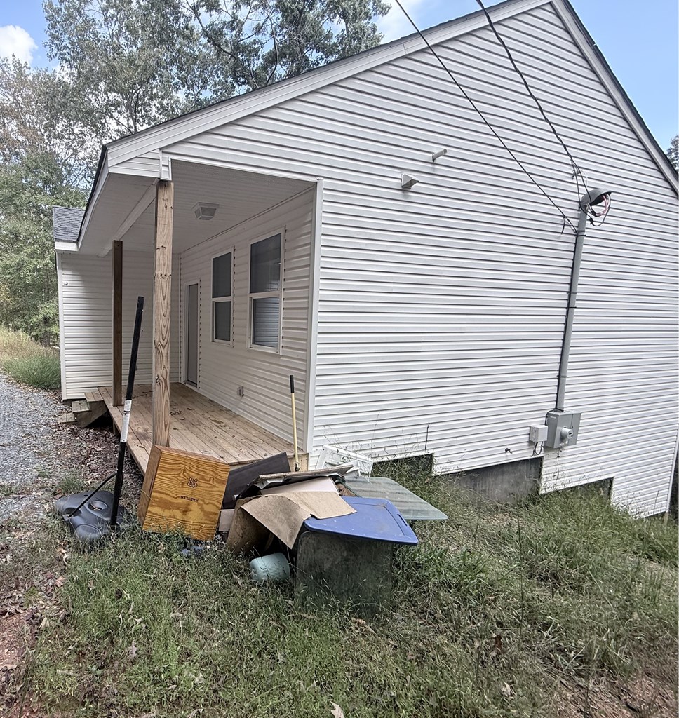 657 Summit Lane