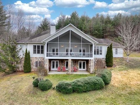 105 Carroll Lake Lane Hayesville NC 28904