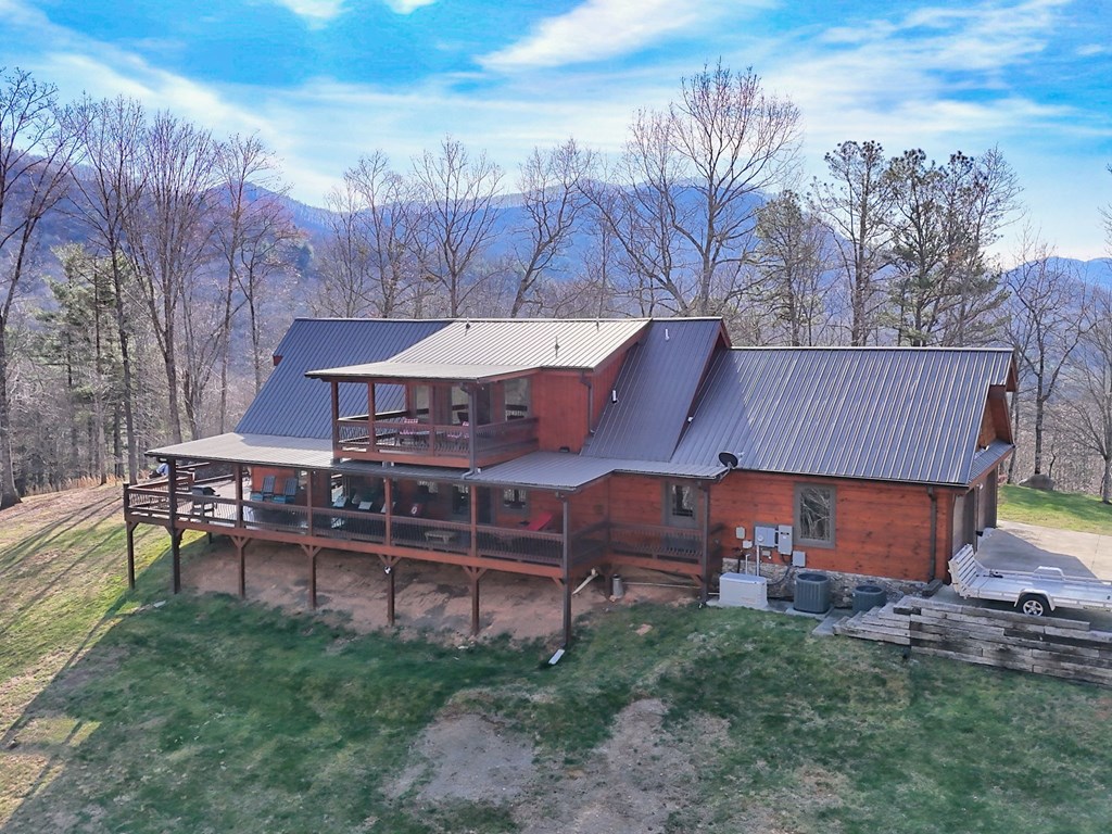 Hiawassee, Georgia, 30546, United States, 4 Bedrooms Bedrooms, ,4 BathroomsBathrooms,Residential,Active,2030577